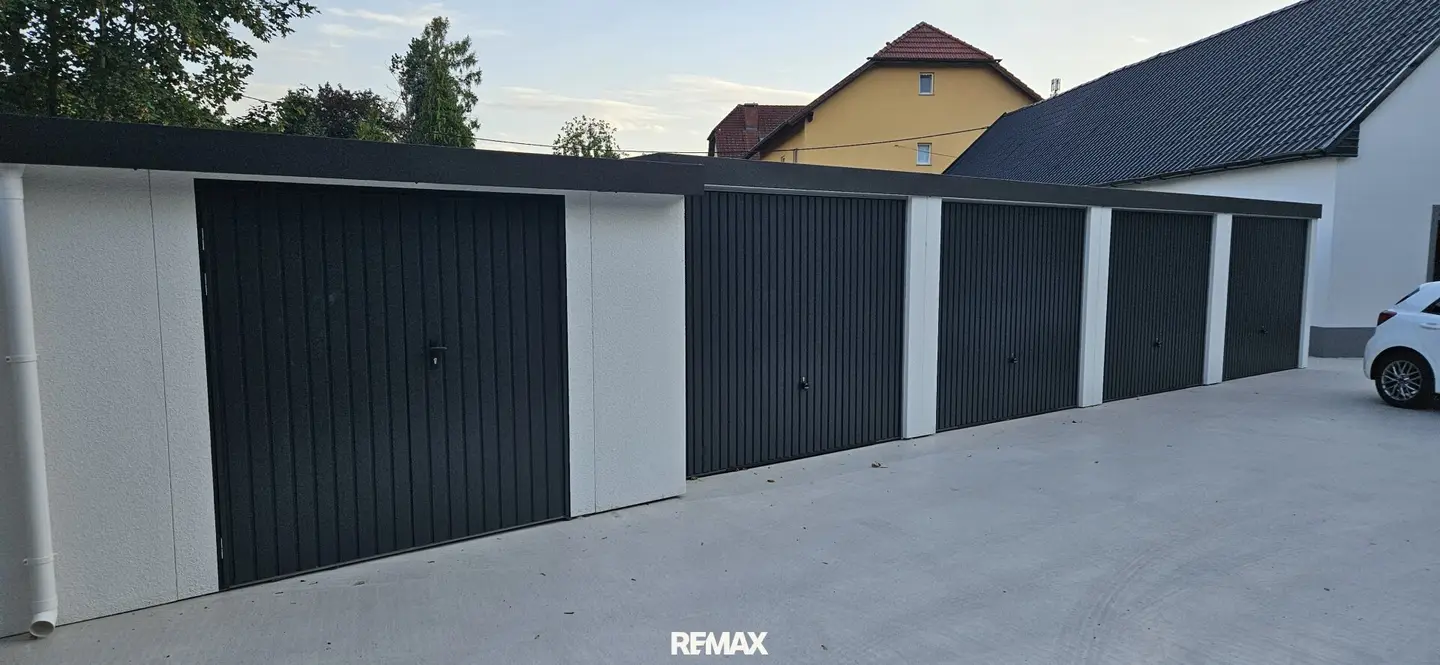 PKW Garage in Enns zu mieten!