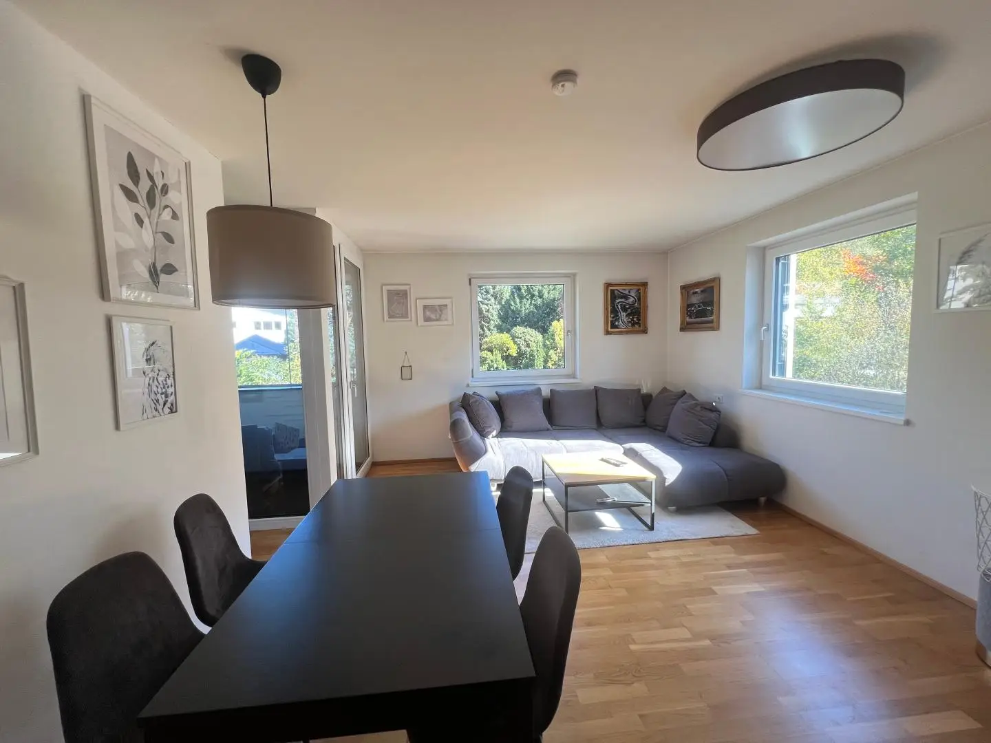 Möblierte Wohnung mit Loggia und Tiefgarage