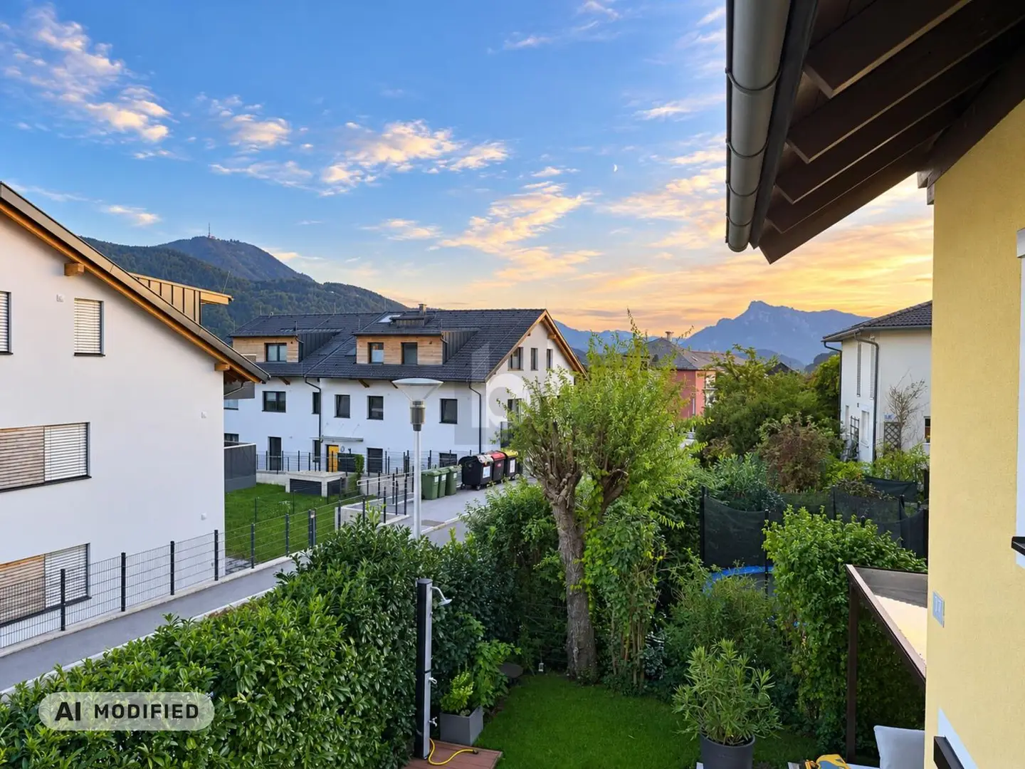 Bright apartment with balcony and mountain view