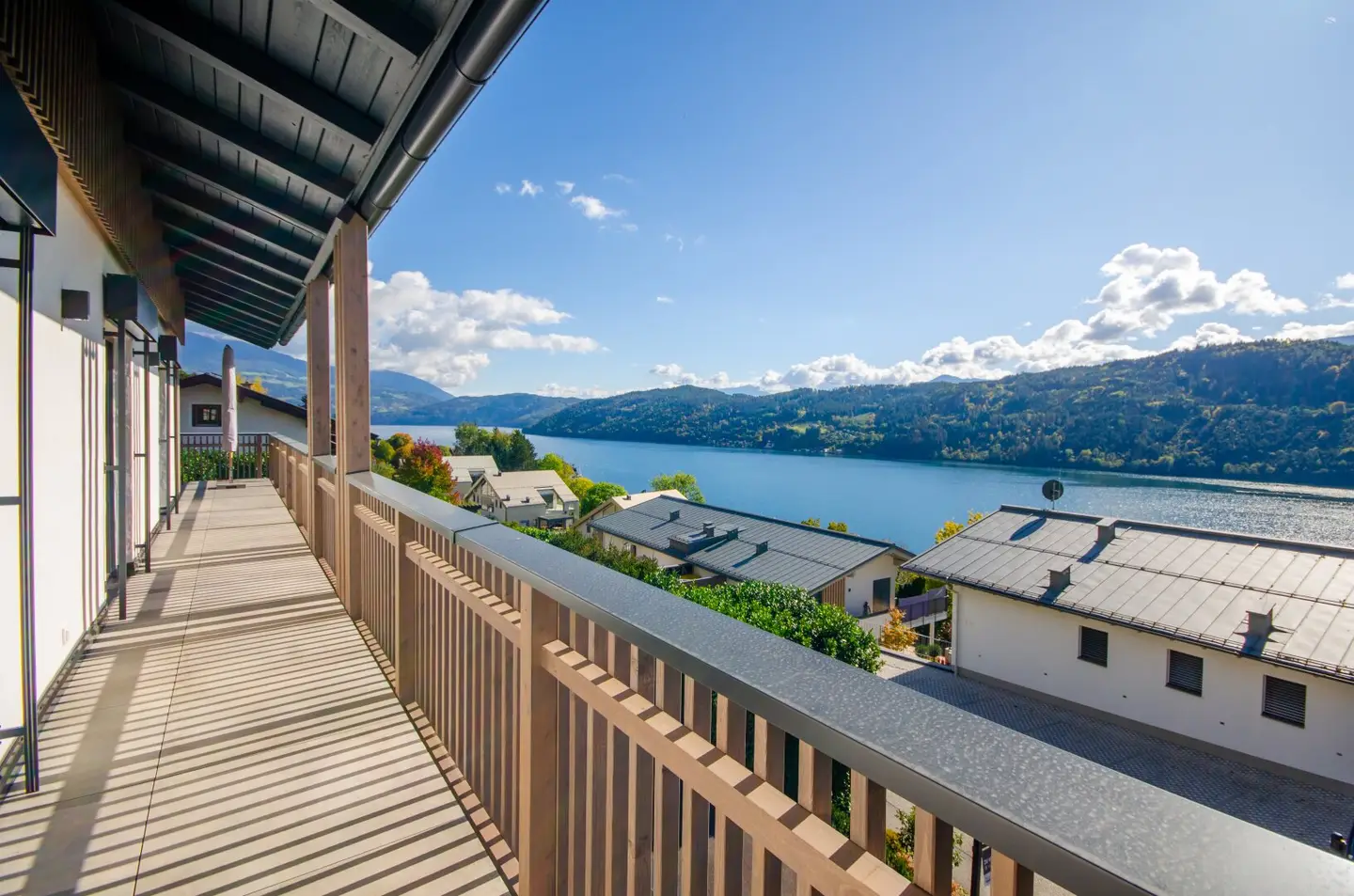 EXPERIENCE LAKE PANORAMA! DREAM LIVING IN MILLSTATT!