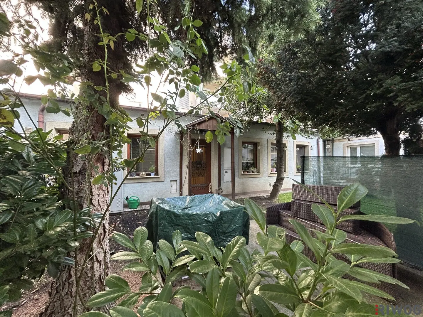 Nähe U4 / U6 - Gartenwohnung in Ruhelage - 2 Zimmer mit separater Küche - beim Gaudenzdorfer Gürtel