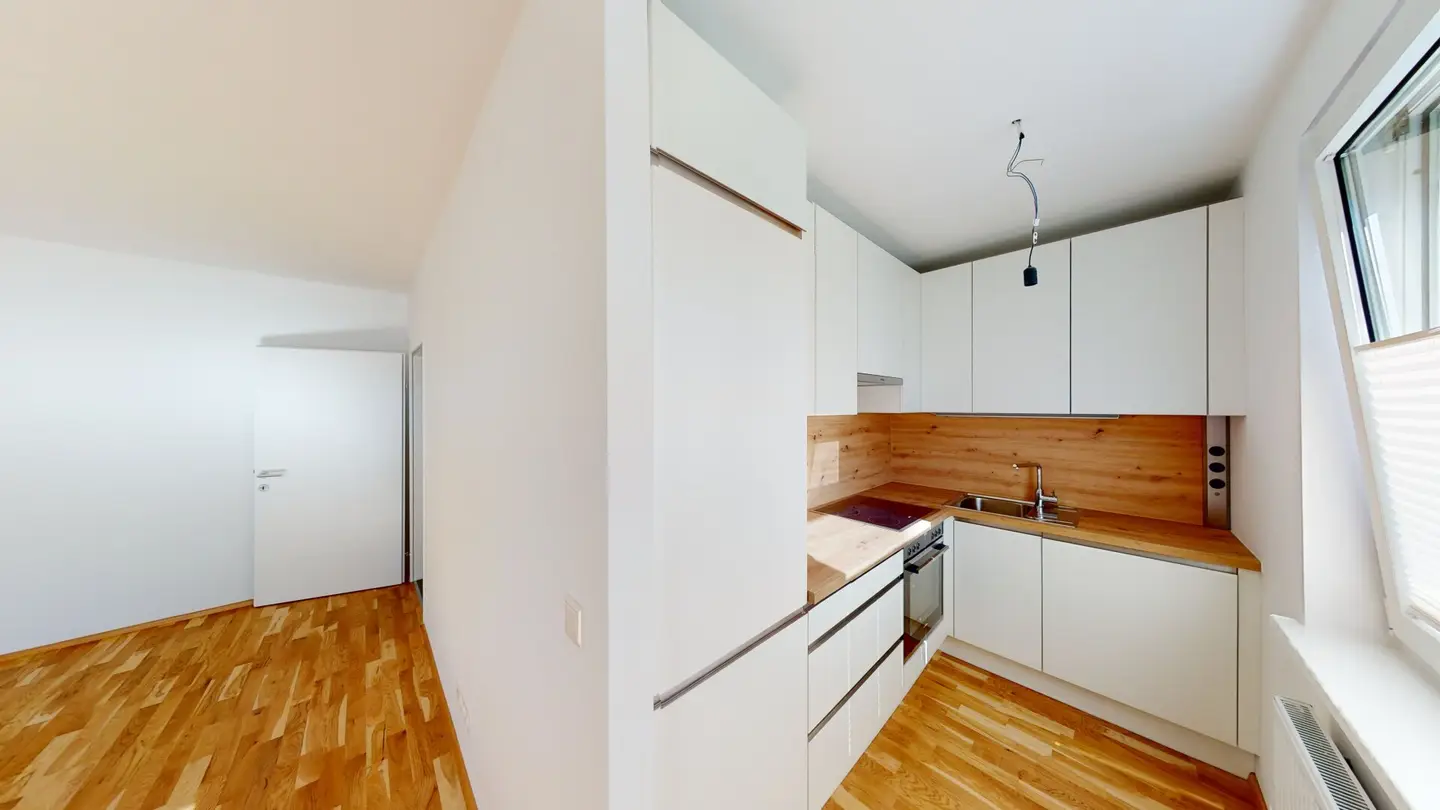 Neuwertige 2-Zimmer-Wohnung mit offener Küche und Lift in bester Wohnlage!