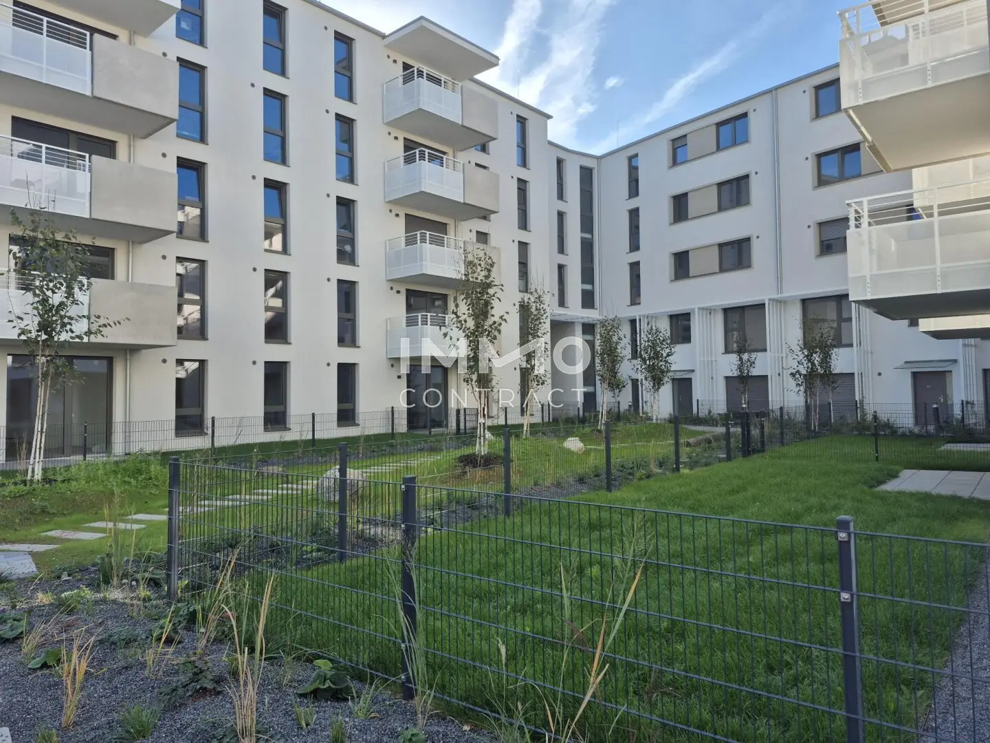 3 Zimmer, Innenhof, 4. OG