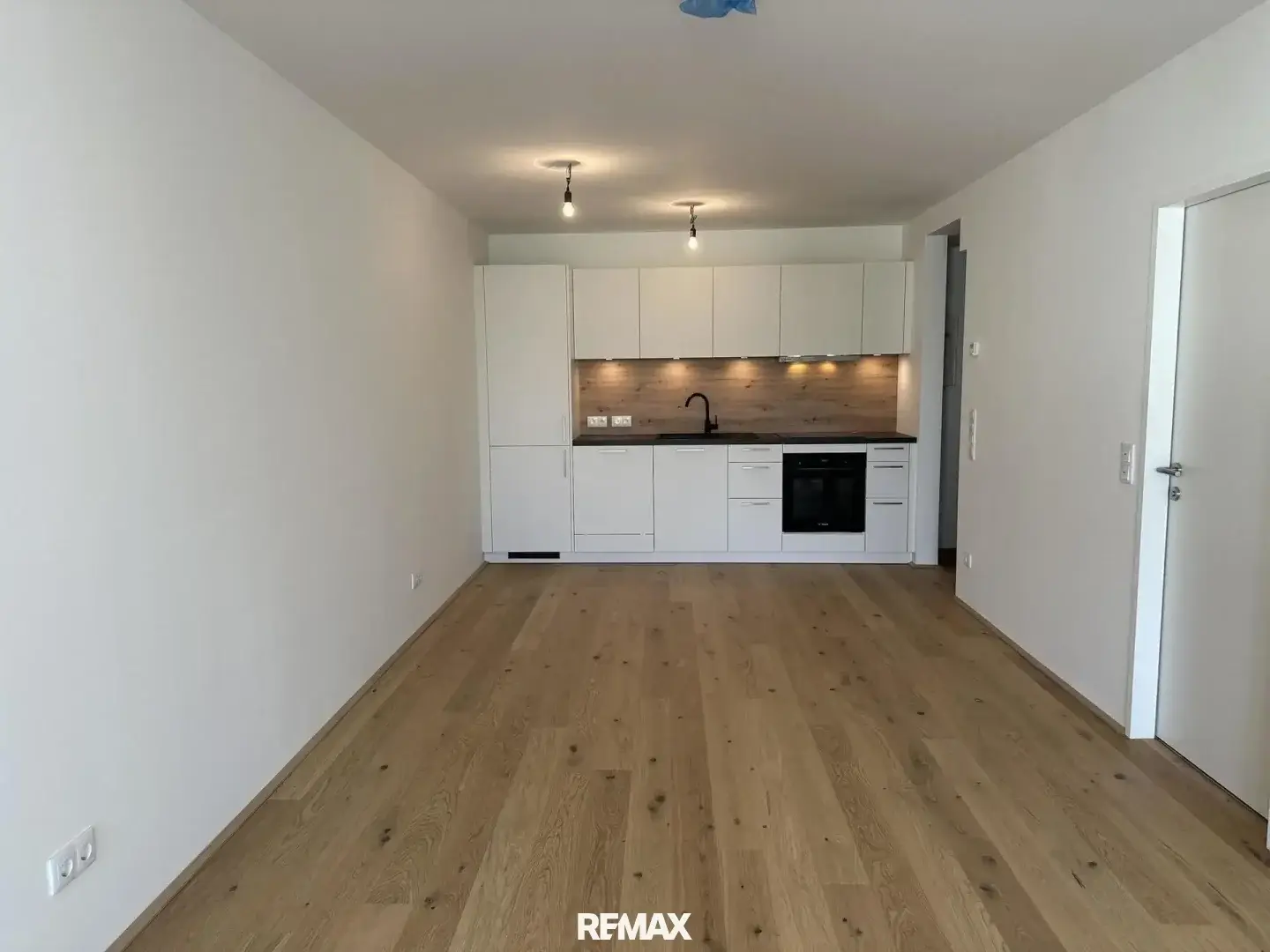 Exclusive new build apartments with outdoor areas in Hietzing's green prime location
