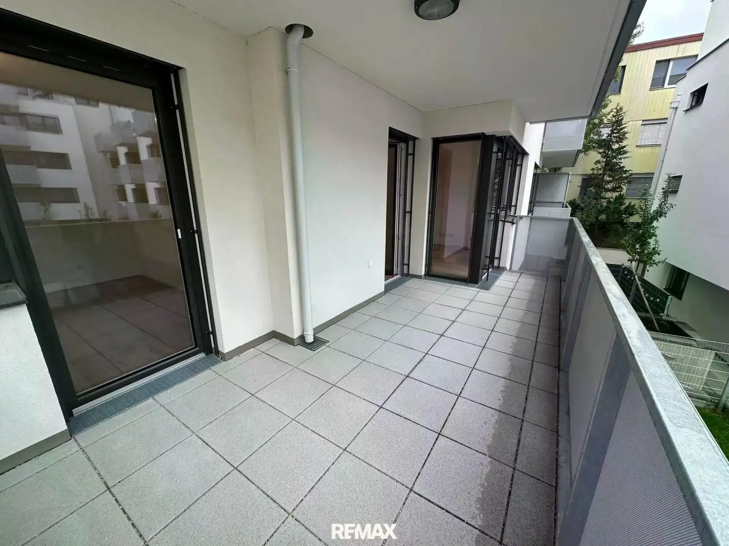 Exclusive new build apartments with outdoor areas in green prime location of Hietzing