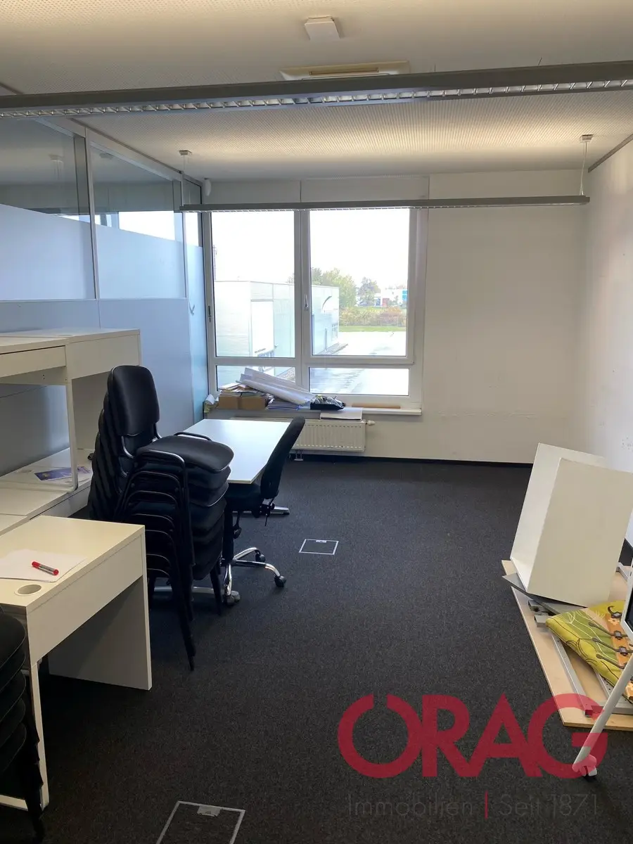 Büro 1