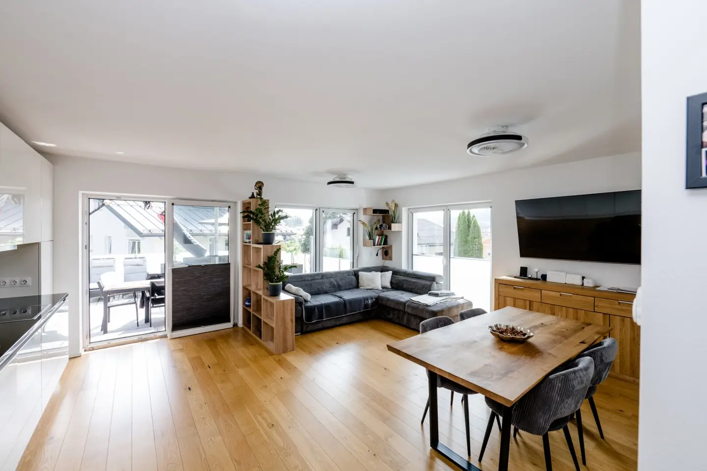 Ihr Zuhause im Salzburger Seenland – 3-Zimmer-Wohnung mit Garten und Terrasse