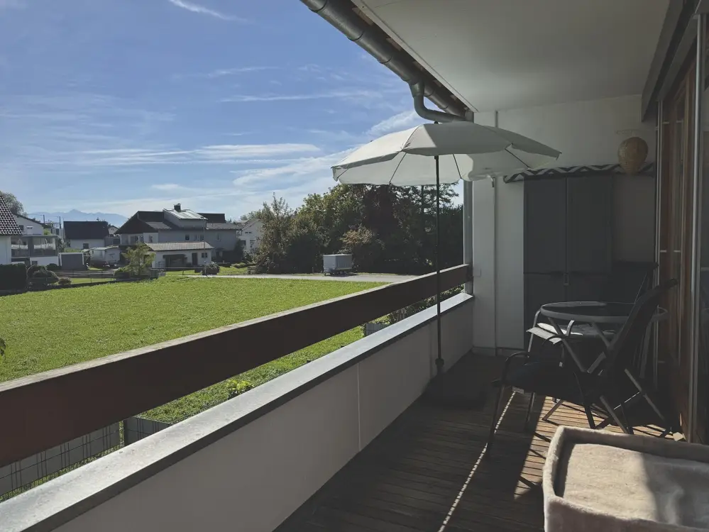 Wohnung mit großem Südbalkon und Blick ins Grüne