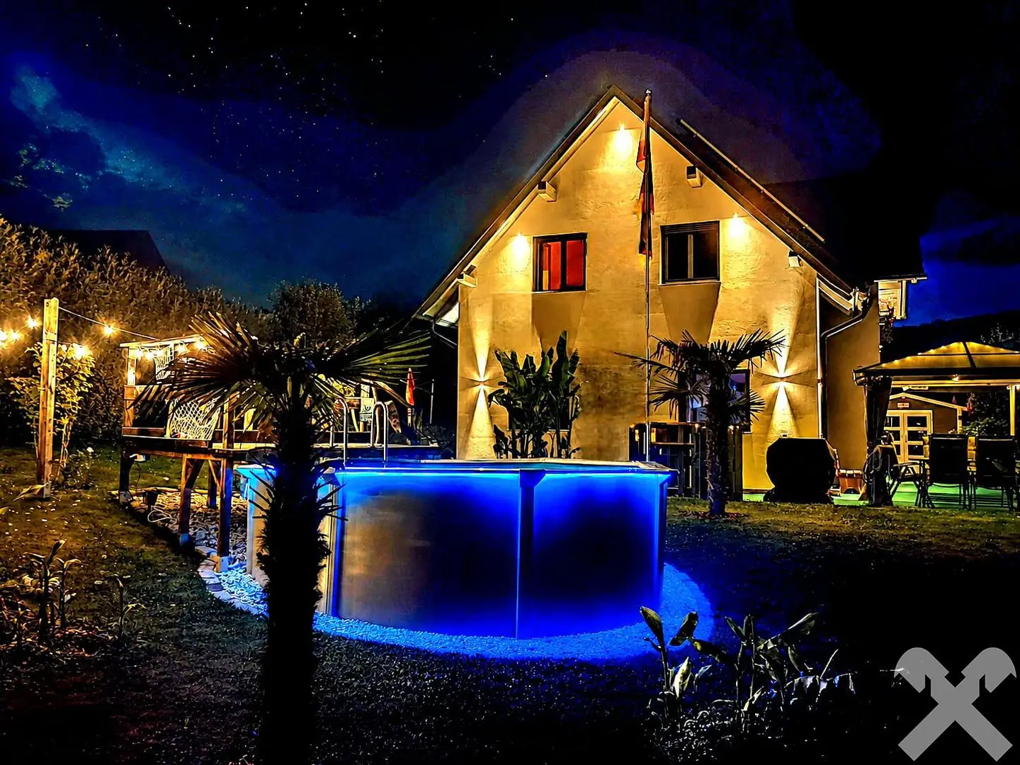 Außen Terrasse-Pool Nacht