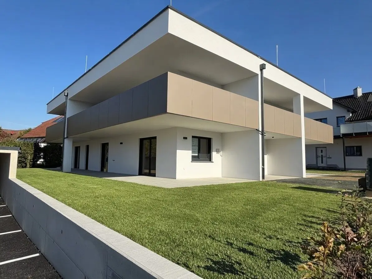 Neu: Gartenwohnung im Zentrum von Wartberg  II  178 m² Garten- u. Terrassenfläche  II  Einblick mit 360-Grad-Rundgang