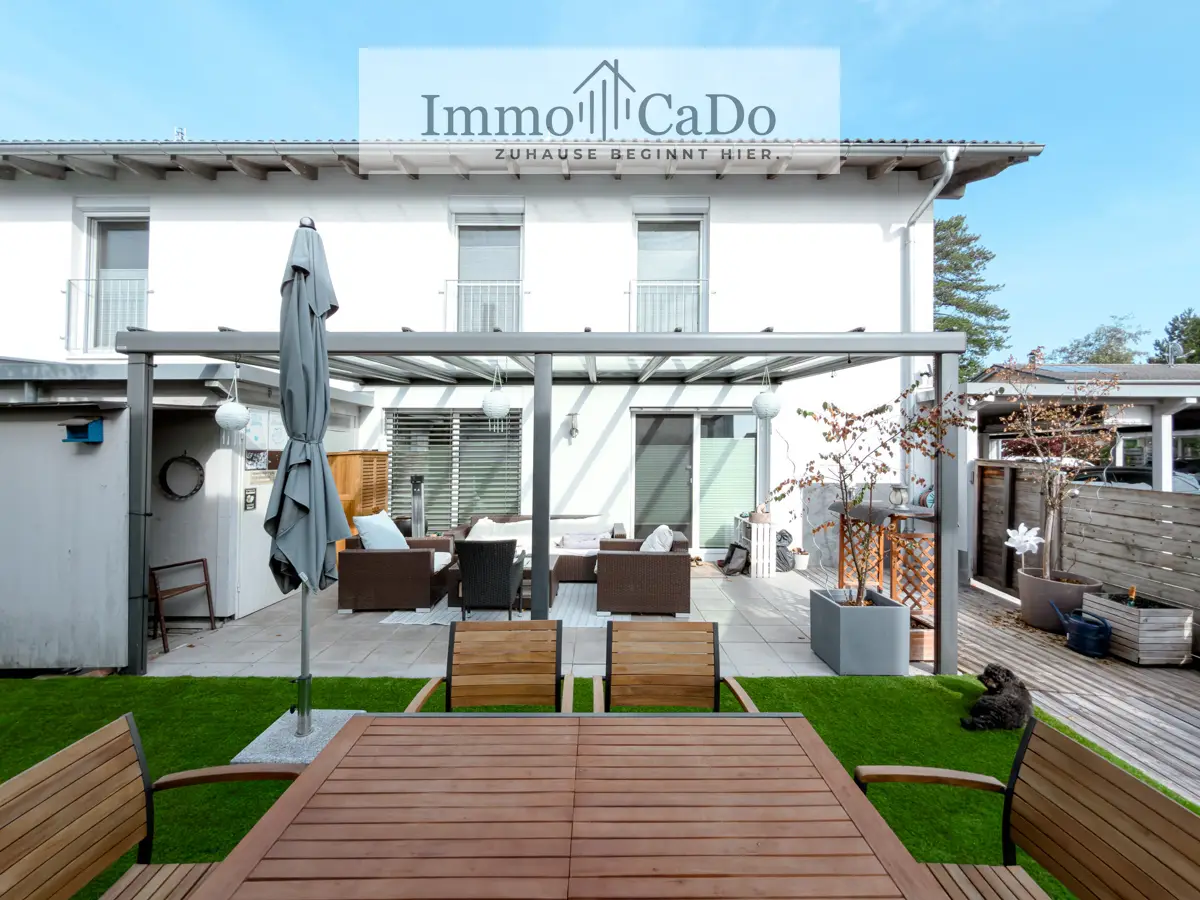 Modern gepflegte Familienwohnung mit Terrasse und Garten