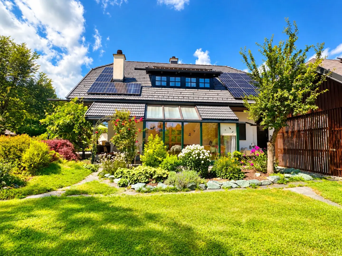 Landhausidylle mit großzügigem Grundstück – Ein Zuhause zum Ankommen und Wohlfühlen in Deutsch-Griffen