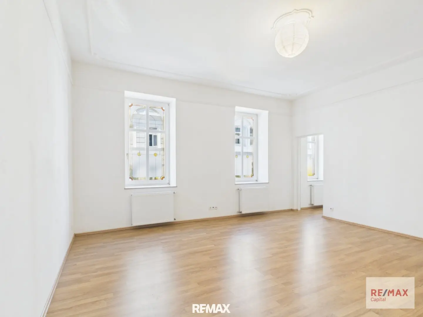 Umfassend sanierte 2-Zimmer-Hochparterrewhg. in 1120 Wien – nahe der U4 und an der Grenze zum 5. Bezirk