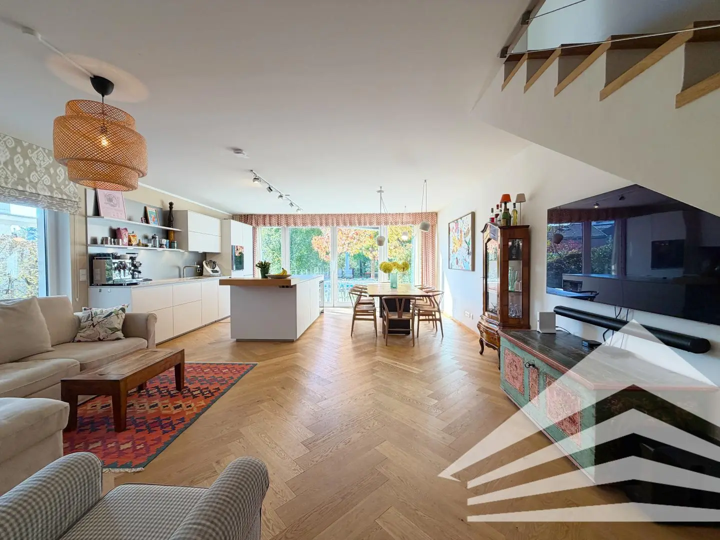 Maisonettewohnung mit Privatgarten und Salzwasserpool