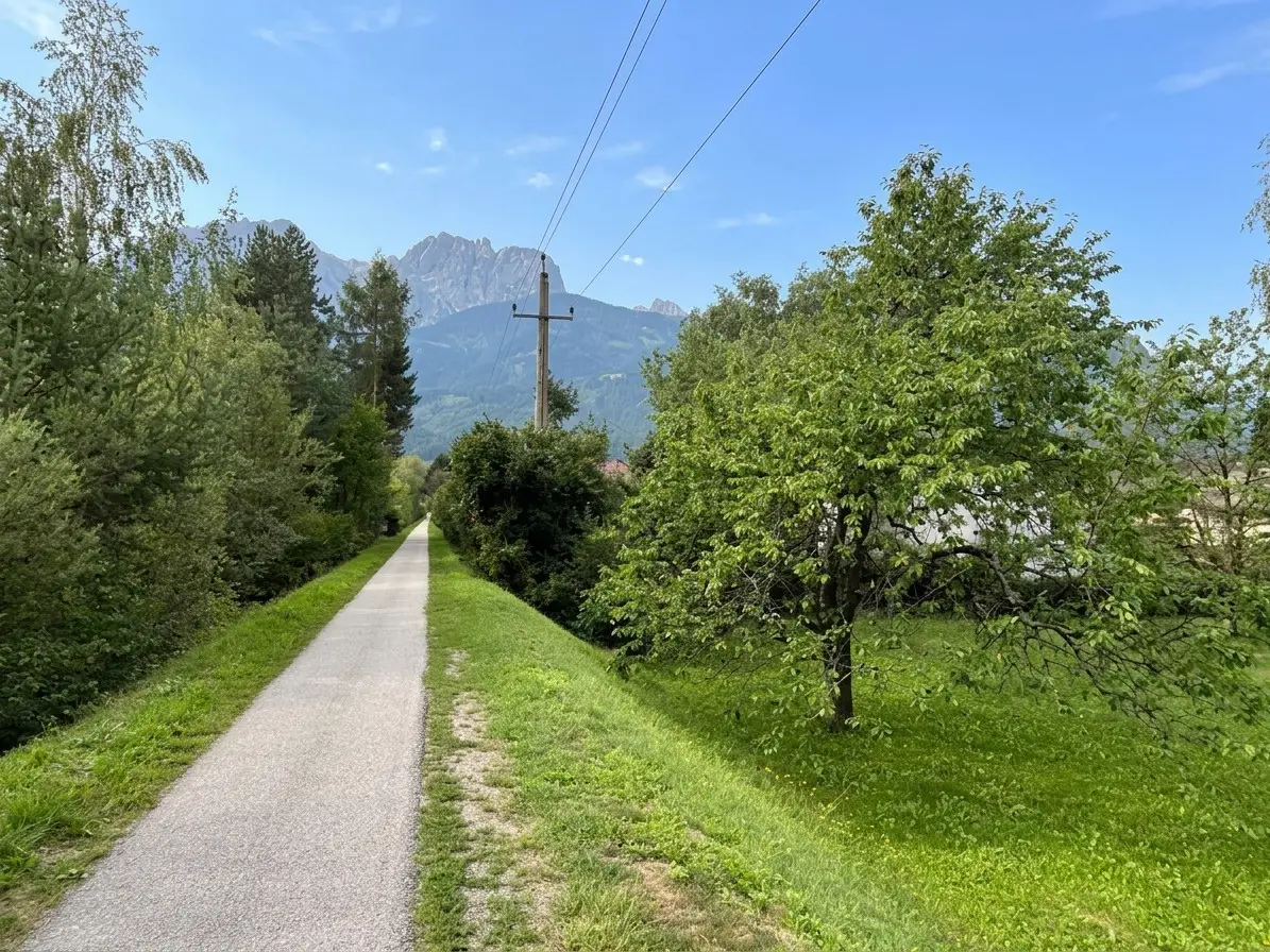 Direkt am Radweg