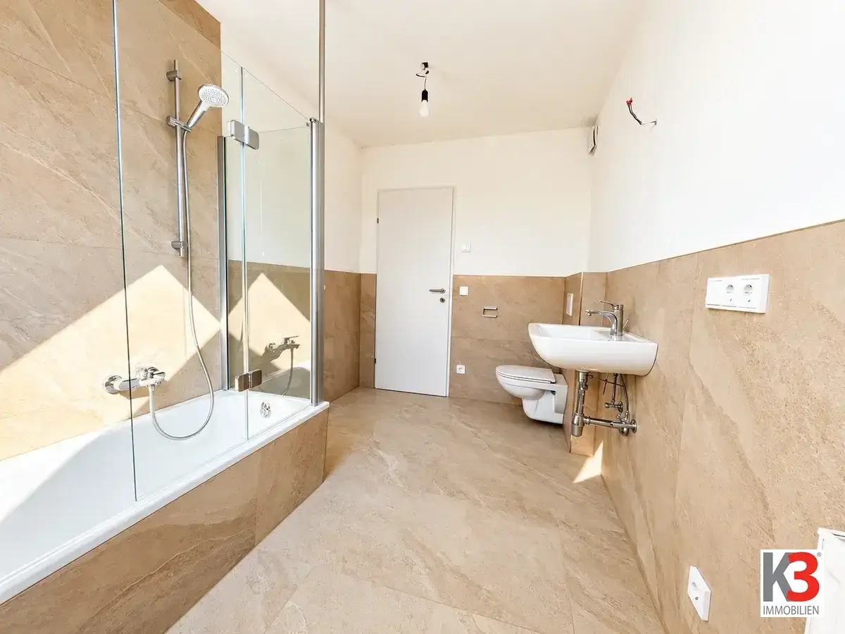 K3 - Mattsee -  Modernisierte Dachgeschosswohnung  inkl. Carport – Wohnen mit Charme!!!
