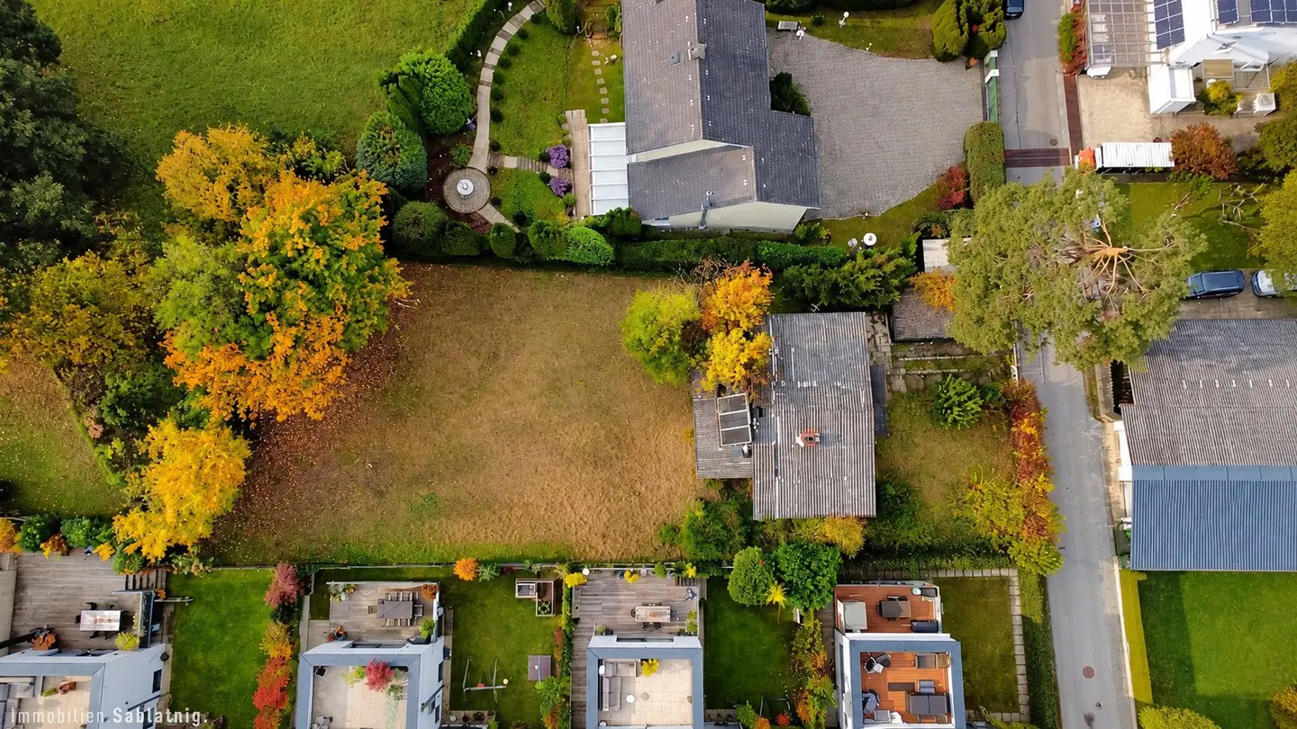 Developer plot in Graz-Mariatrost! Attractive residential development potential in an upscale view location