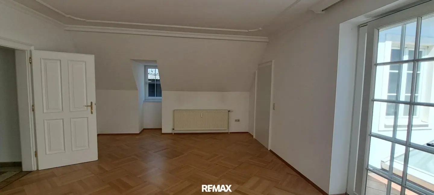 Stilvolle, ruhige & barrierefreie Stadtwohnung. Heiz- und Stromkosten inkludiert!