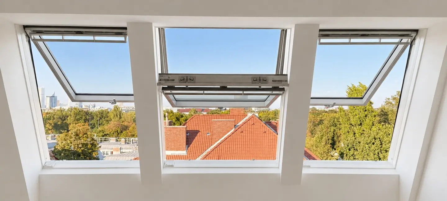 Exklusives Penthouse mit Terrasse und Panoramablick – Fußbodenheizung und -kühlung, Klimaanlage und eigene Photovoltaikanlage