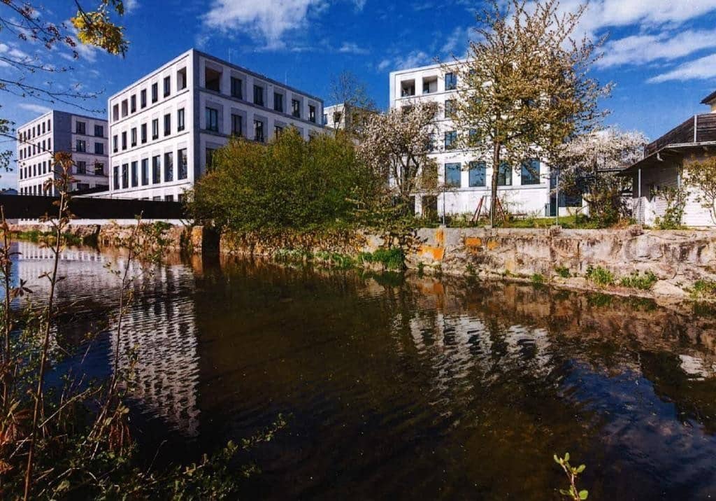 Apartment in ONE Center Barrier Free Office Space with Underground Parking in Gallneukirchen Centre? no but we must keep simple? this is complex - we will deliver as below anyway