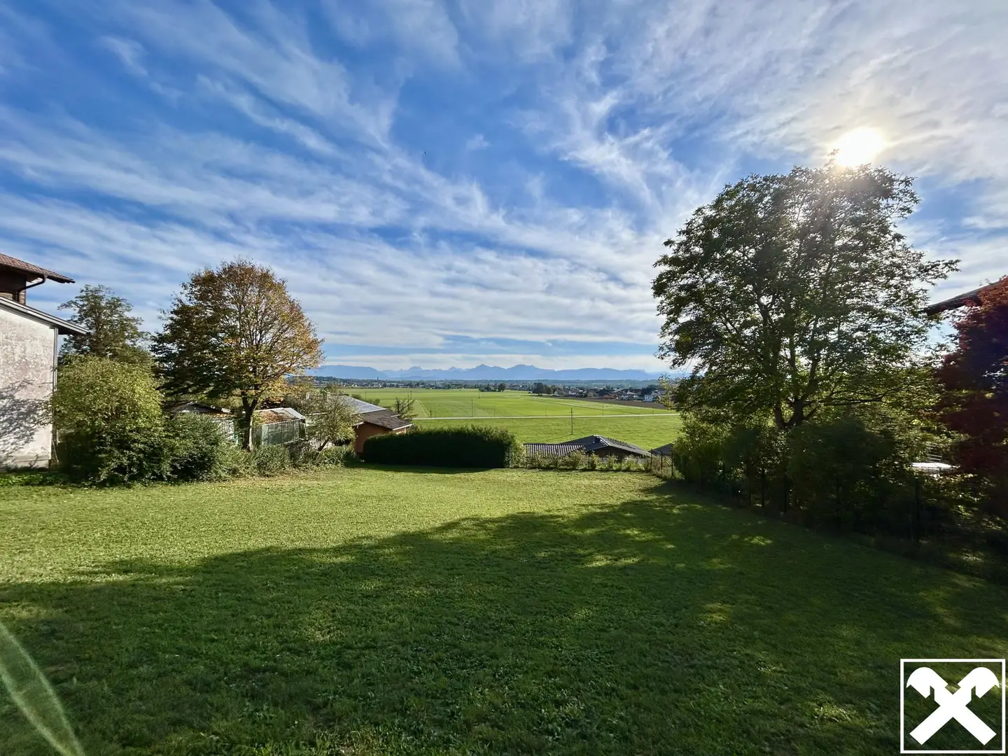 Hanggrundstück mit einzigartigem Ausblick