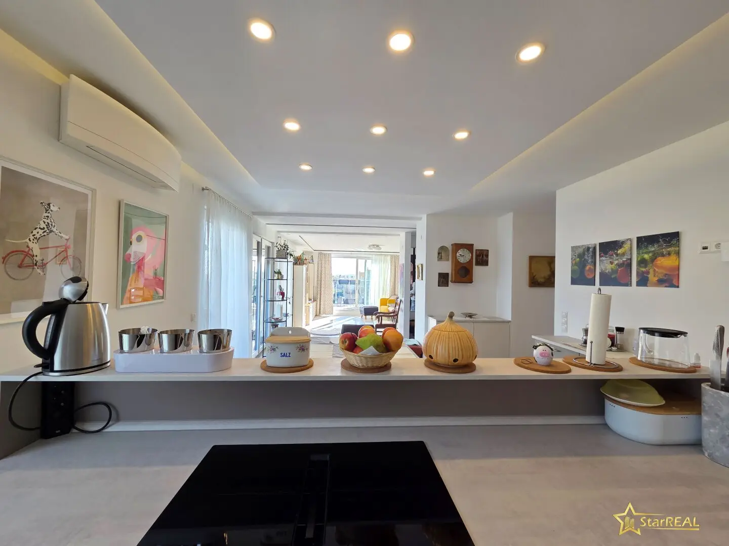EXKLUSIVE PENTHOUSE-MAISONETTE MIT PRIVATEM LIFTAUSSTIEG UND STELLPLATZ | LUXURIÖSE AUSSTATTUNG | 118 m² WFL | 78 m² FREIFLÄCHE | 3 TERRASSEN &amp; BALKON