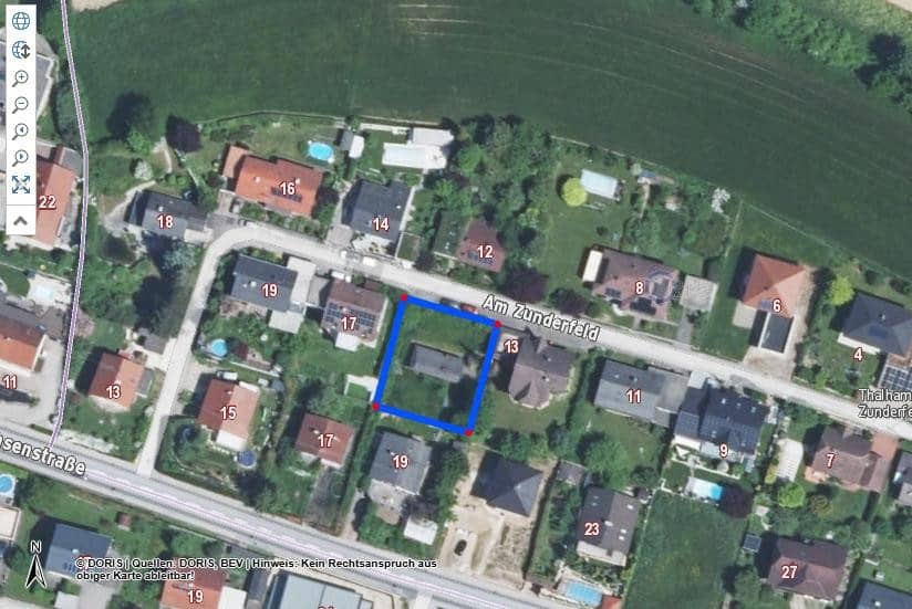 Grundstück  mit kleinem Altbestand und Doppelhausprojekt
