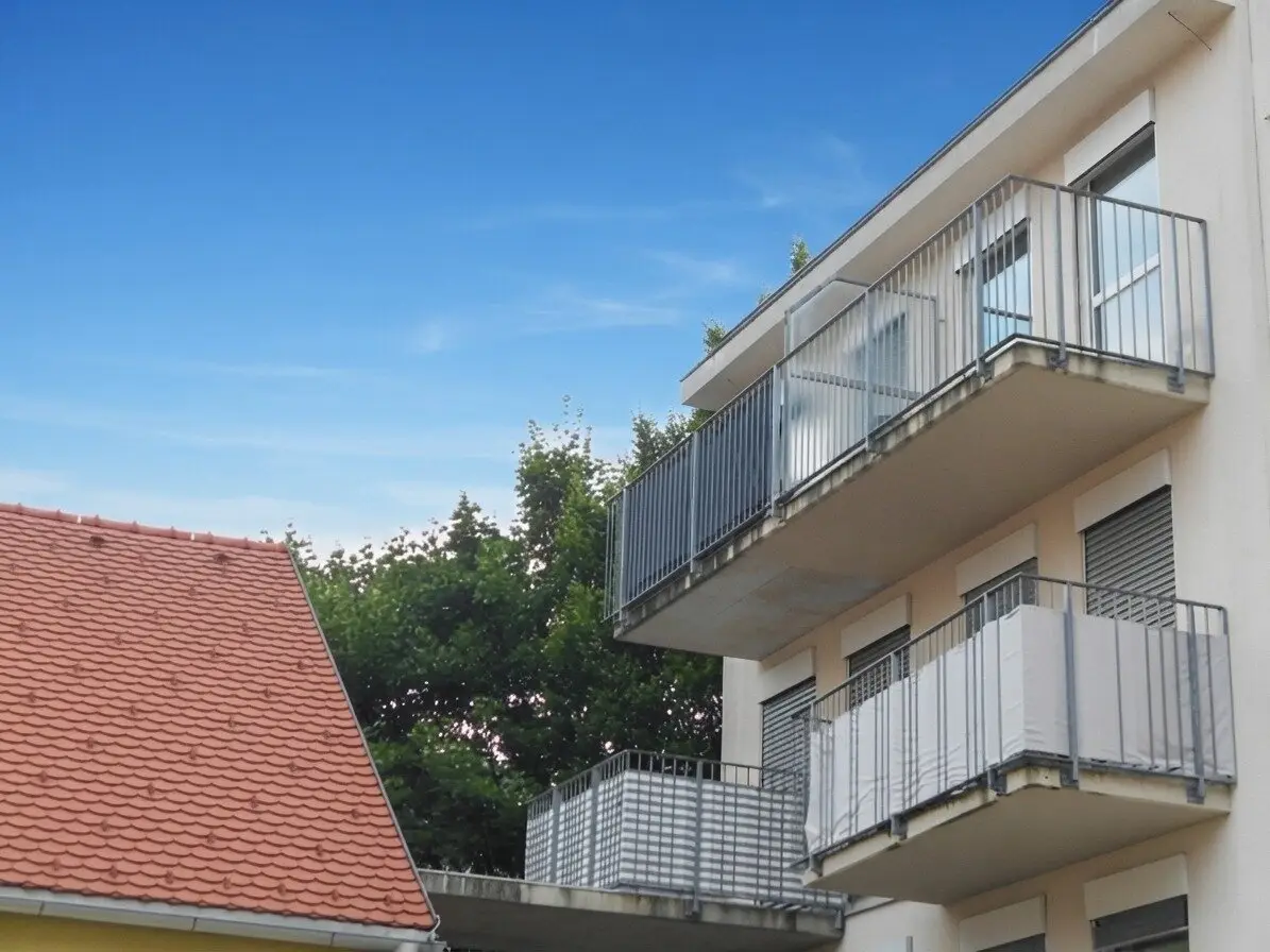 Dietrichsteinplatz sonnige Garconniere mit Balkon in ruhiger  Innenhoflage