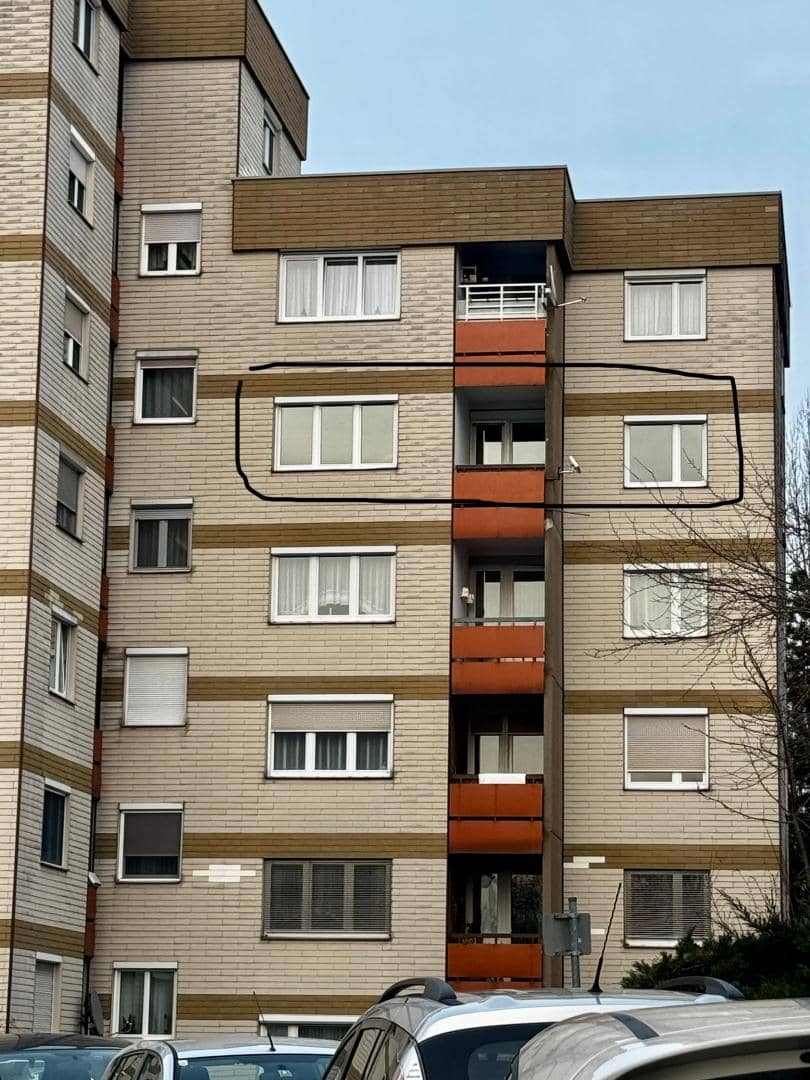 Apartment with loggia and air conditioning