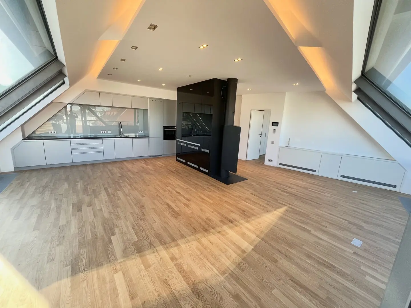 Dachgeschosswohnung mit Dachterrasse und Stephansdomblick