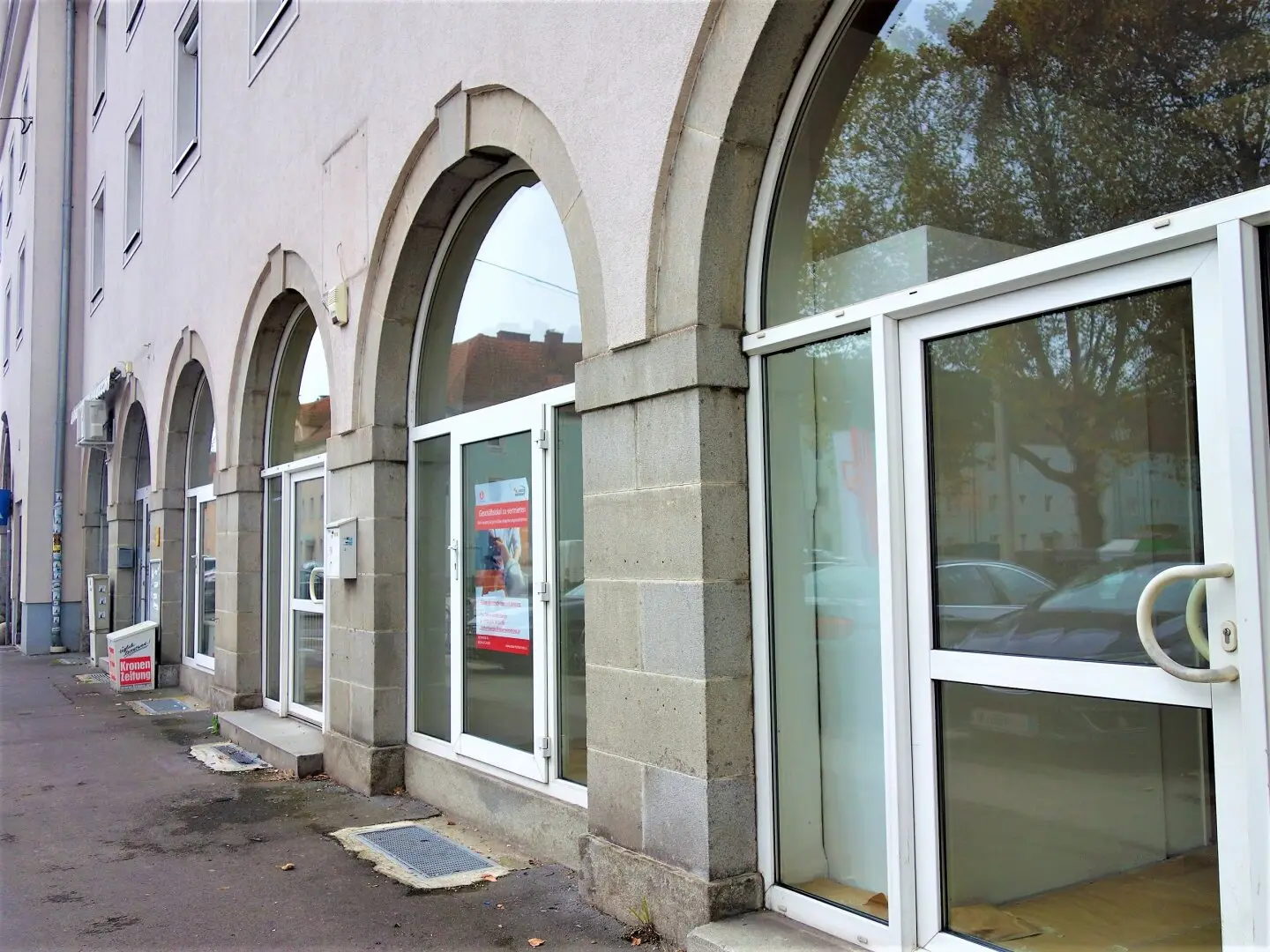 Commercial Space for Rent in Neue Heimat