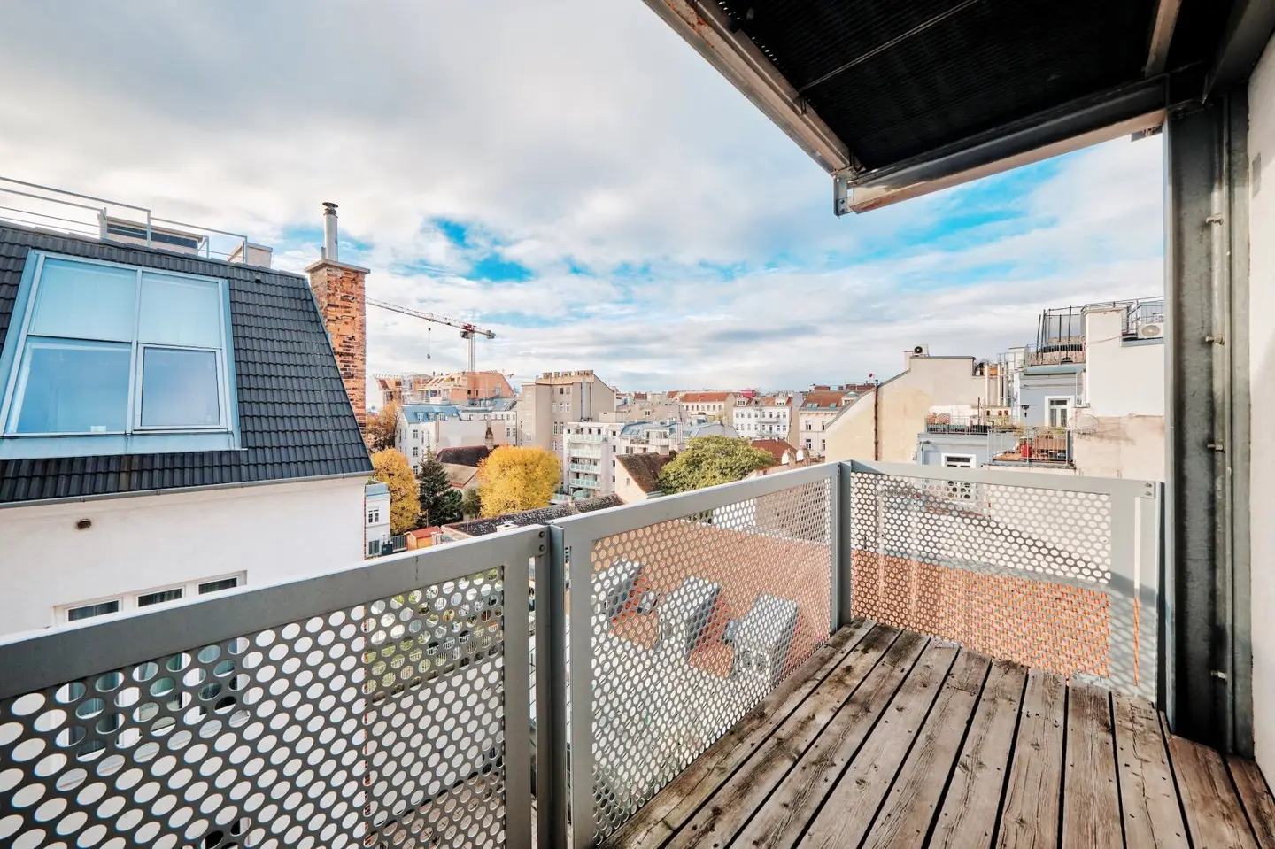 Arbeiten mit Aussicht und hauseigener Garage!