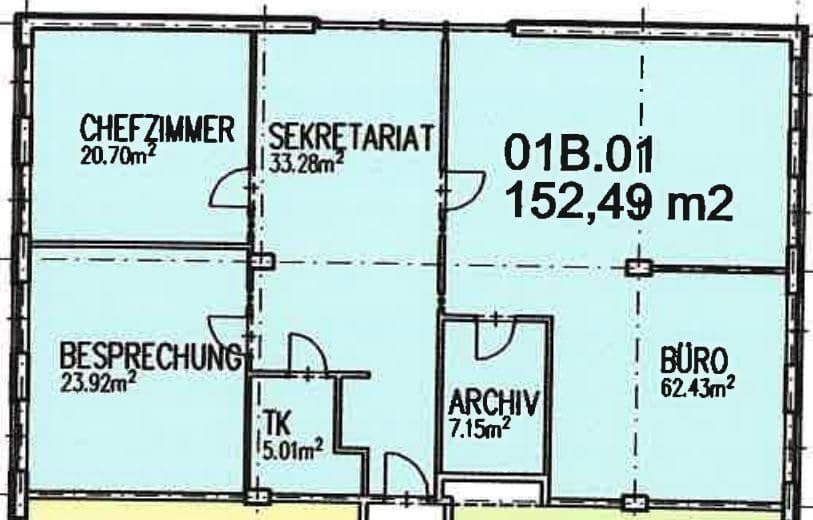 Apartment near train station with two garages
