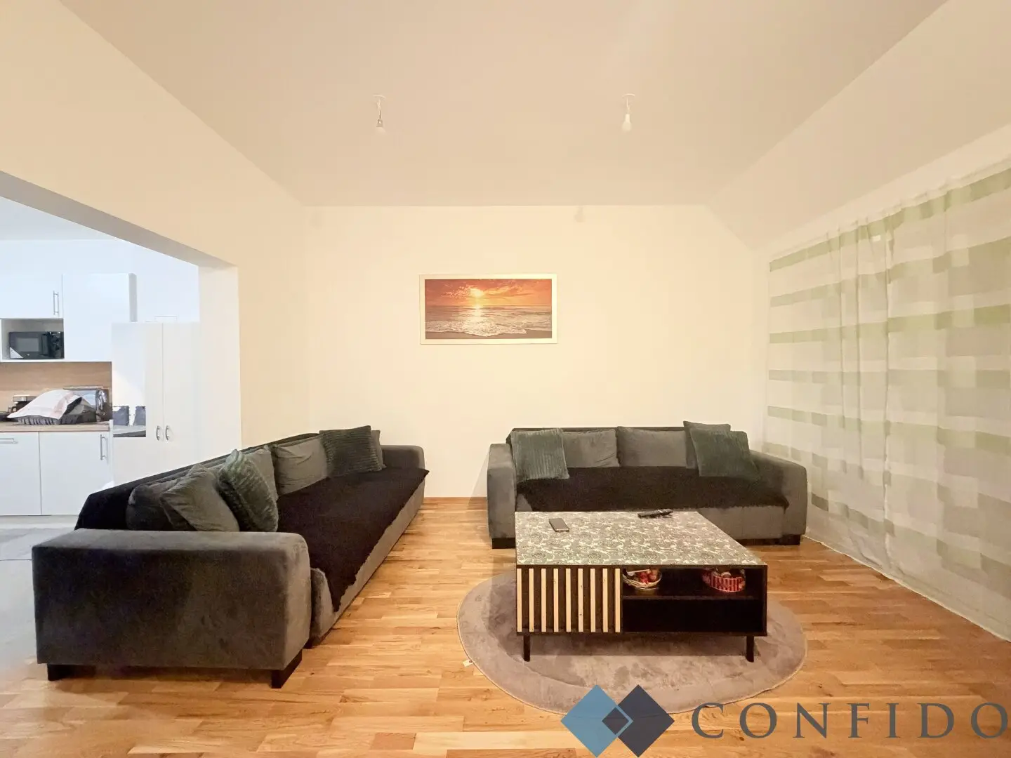 Großzügige Dachgeschosswohnung mit Terrasse in Wien-Floridsdorf zu mieten