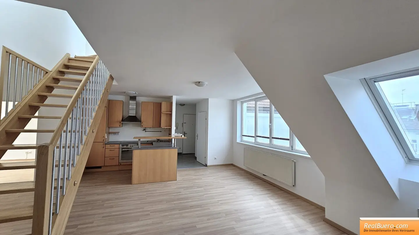 ANGELIGASSE: GROSS -  TERRASSEN - TRAUM MIT FERNBLICK