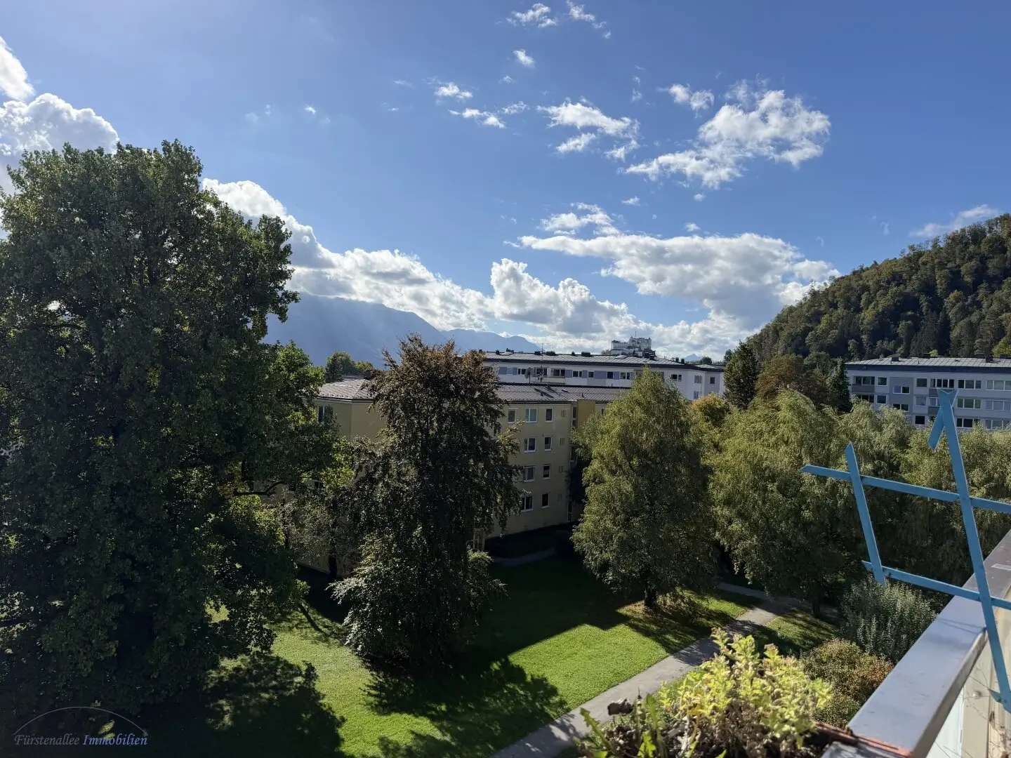 MIETE SALZBURG STADT - PARSCH: Helle 57 m² 2 Zimmer-Wohnung - inkl. 10 m² Süd-Loggia