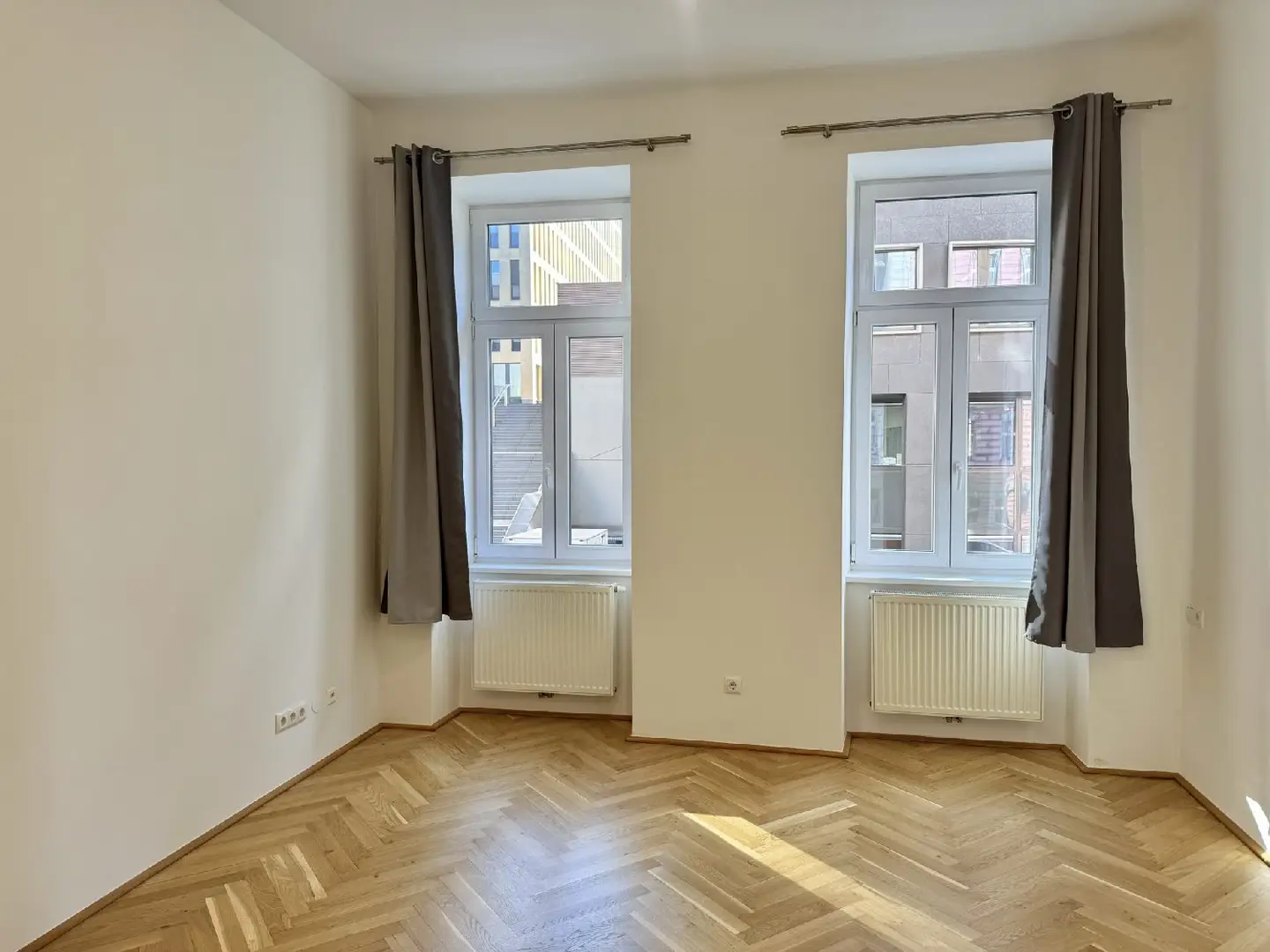 Helle Wohnung in generalsaniertem Haus mit Lift