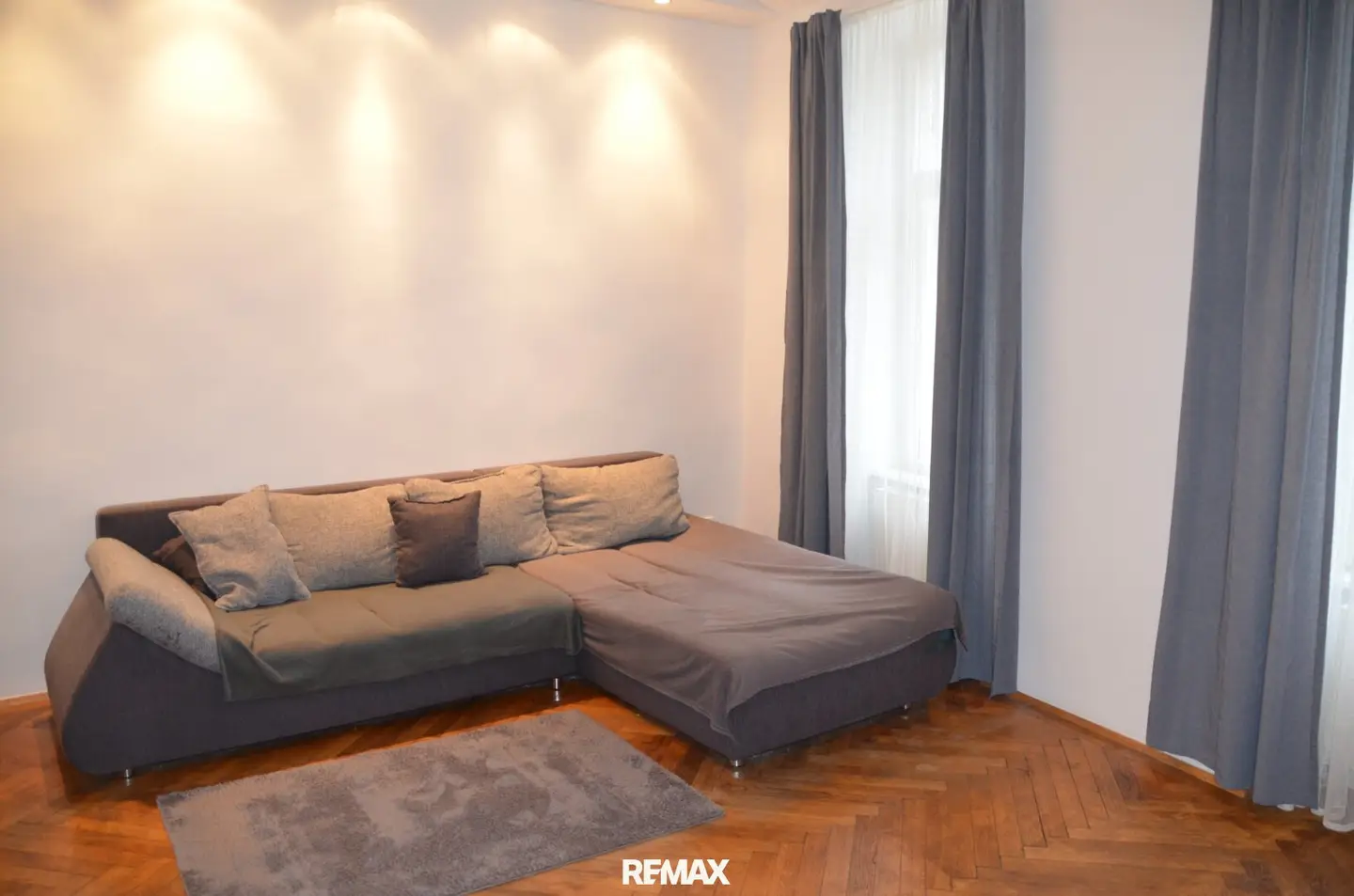 Wohnzimmer Ansicht 1