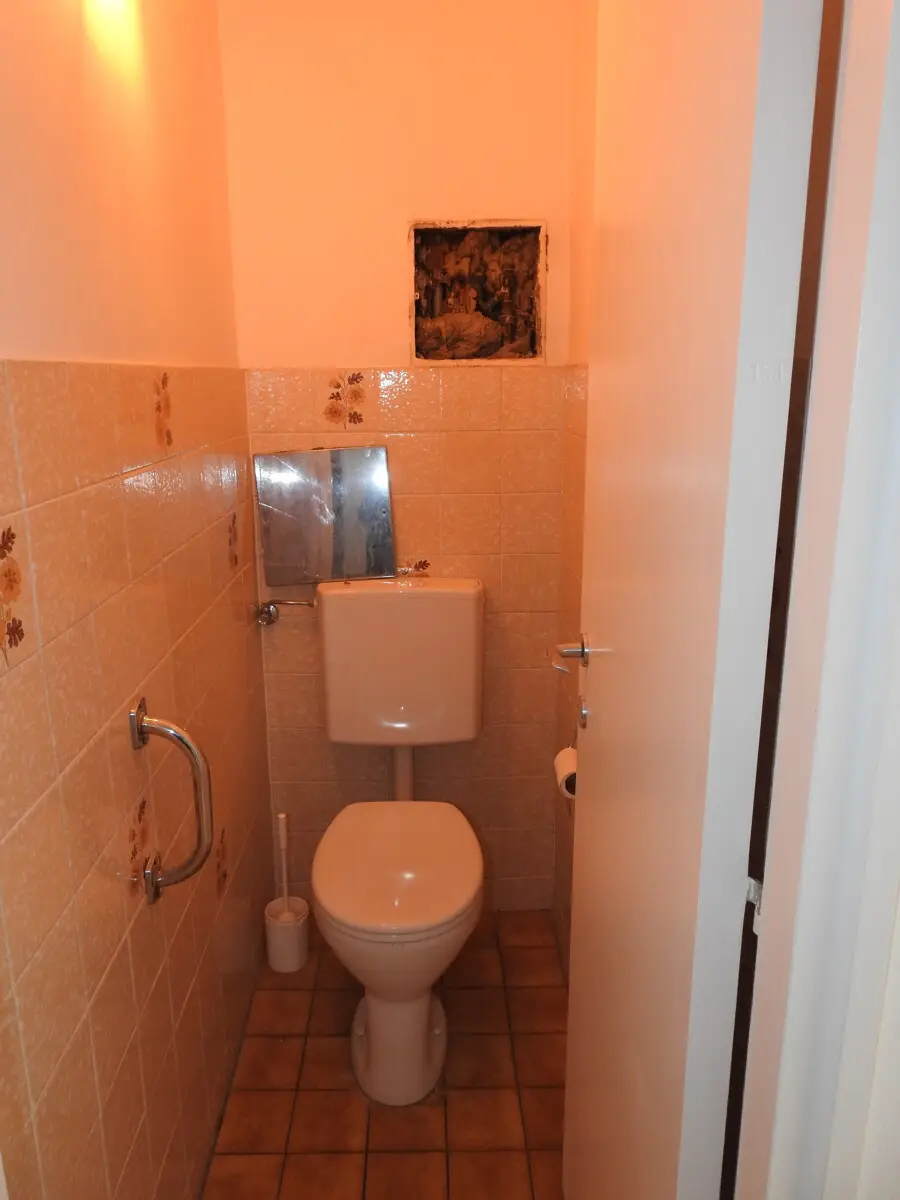 WC