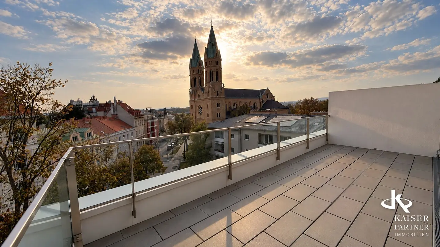 Exklusive Dachterrassenwohnung mit Rundumblick in bester Döblinger Lage!