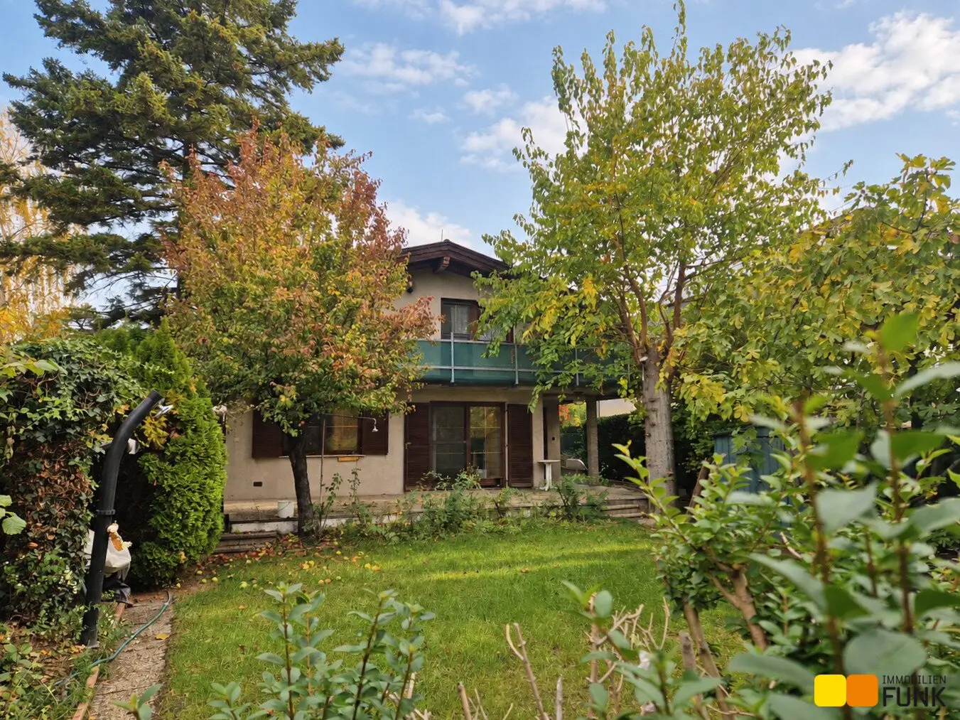 Einfamilienhaus an der Alten Donau, Eigengrund