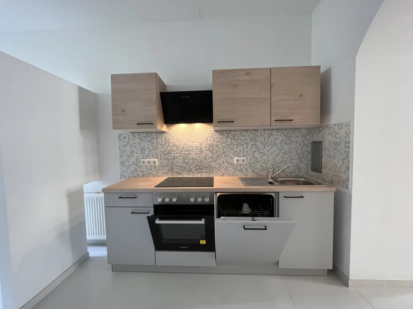 Near Praterstern 2-room apartment