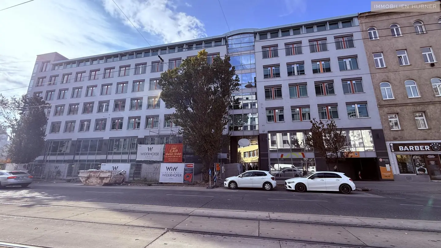 Gepflegte Neubauwohnung mit Kühlung und Tiefgarage