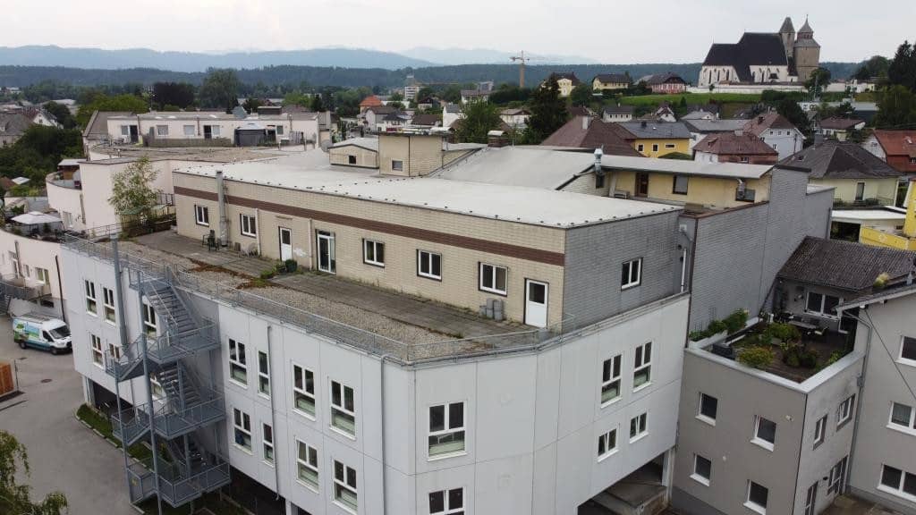 Vermietetes Büro- und Geschäftsgebäude zu verkaufen!  VÖCKLA CITY   Gute Rendite  NEUER PREIS