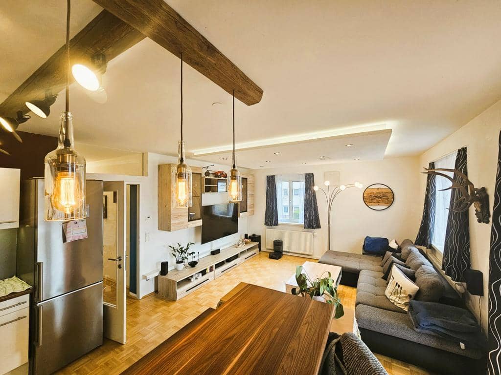 Wohnung mit Loggia und Blick ins Grüne