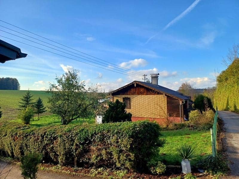 Baugrundstück mit Blick ins Grüne in ruhiger Stadtrandlage von Laakirchen
