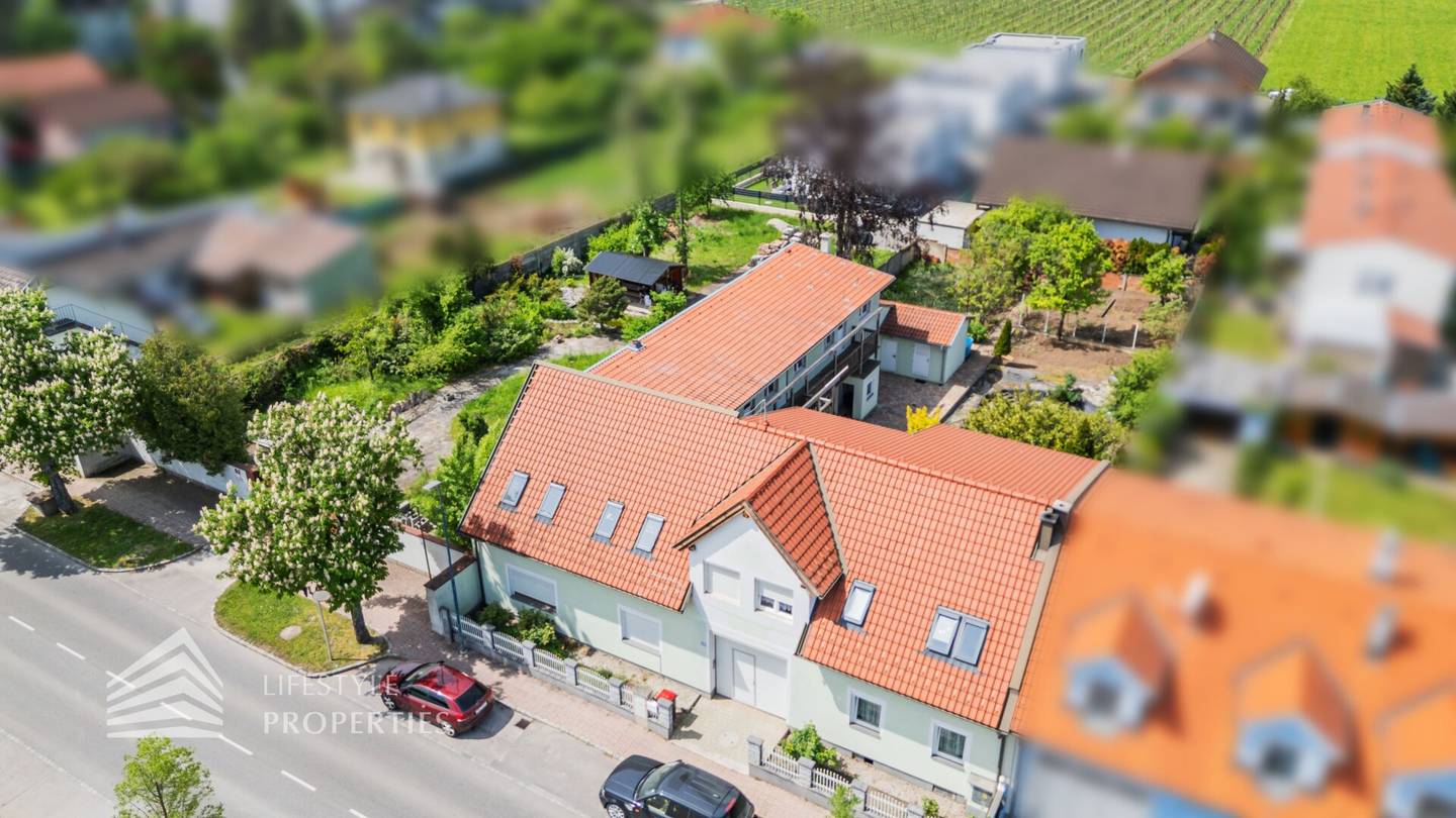 Unique property with building permit for 30 residential units and an underground garage