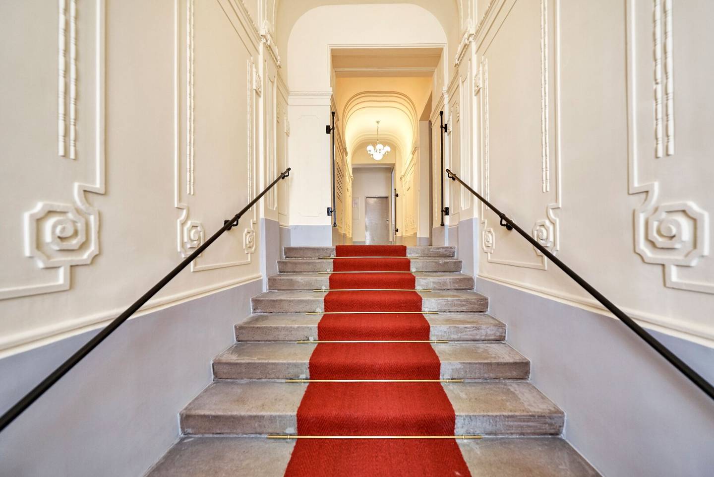 3-Zimmer-Wwohnung mit Loggia in Rögergasse 14B, Servitenviertel