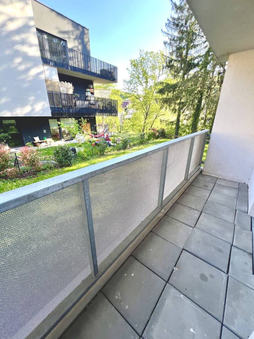 Newly built apartment with private garden and loggia