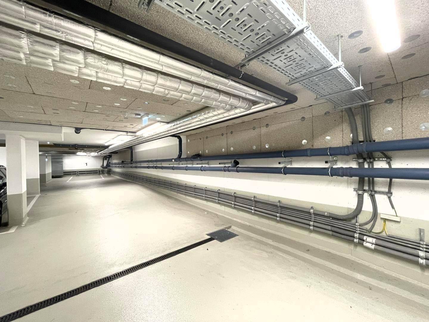 Autoabstellplatz in Tiefgeschossgarage Nähe U-Bahn Kagraner Platz // Parking Place in Underground Garage next U-Bahn Kagraner Platz //